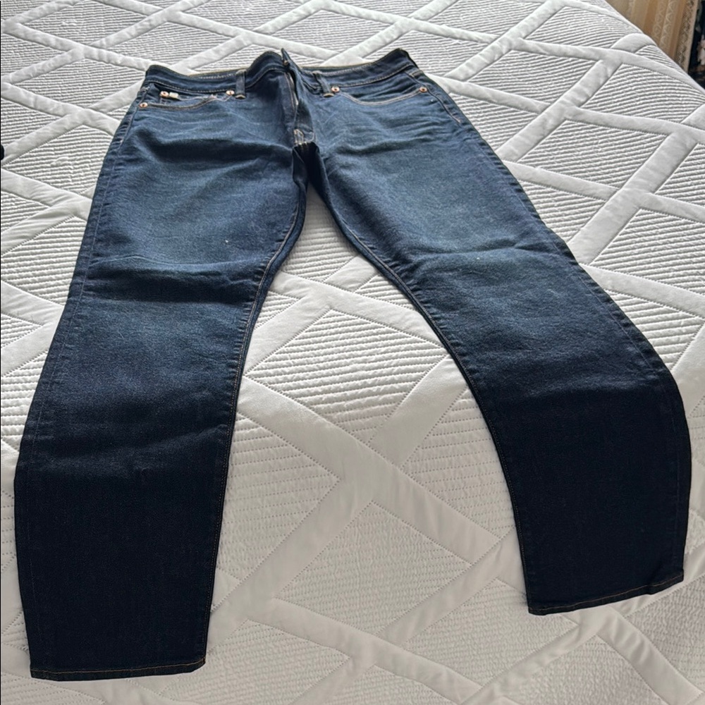 American Eagle Skinny Blue Jeans